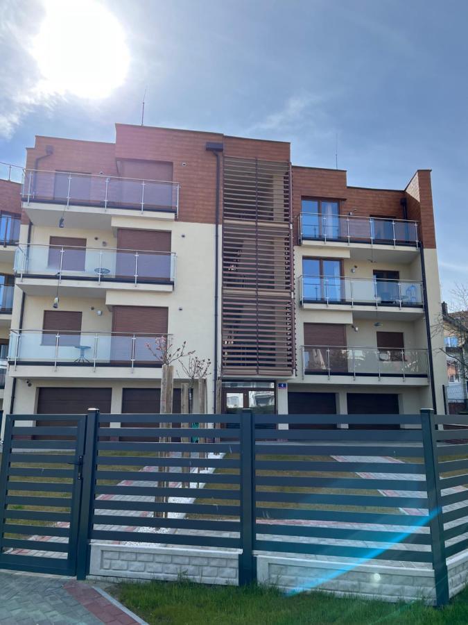 Baltic Vip Nowe Apartamenty Blisko Plazy Rewal Luaran gambar