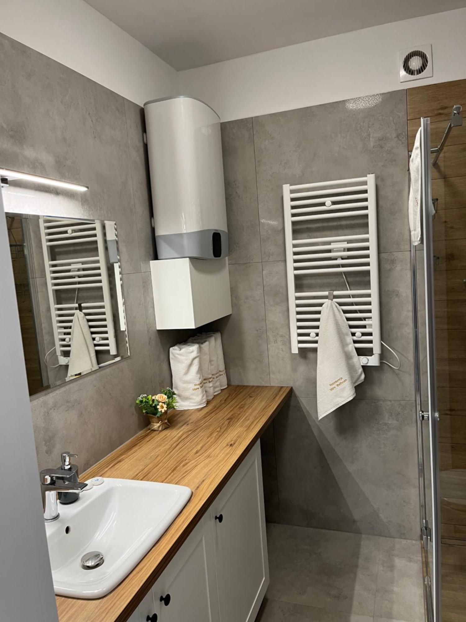 Baltic Vip Nowe Apartamenty Blisko Plazy Rewal Luaran gambar